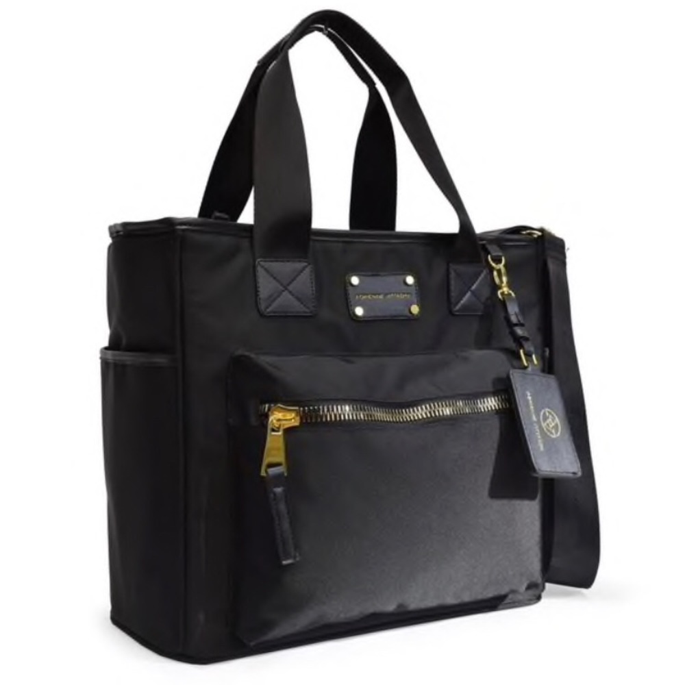 Adrienne Vittadini Tote!